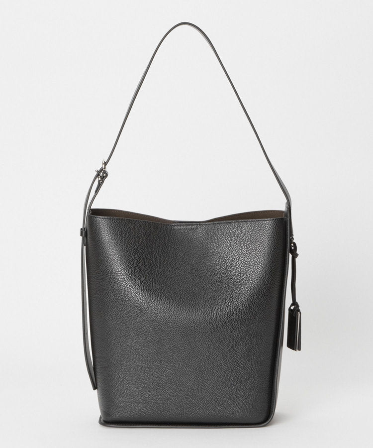 Crescent Bucket