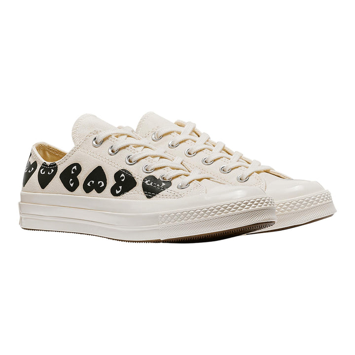COMME-des-GARCONS-PLAY-CONVERSE-MULTI-HEART-Chuck-Taylor-All-Star-_70-Low-Sneakers-White-3