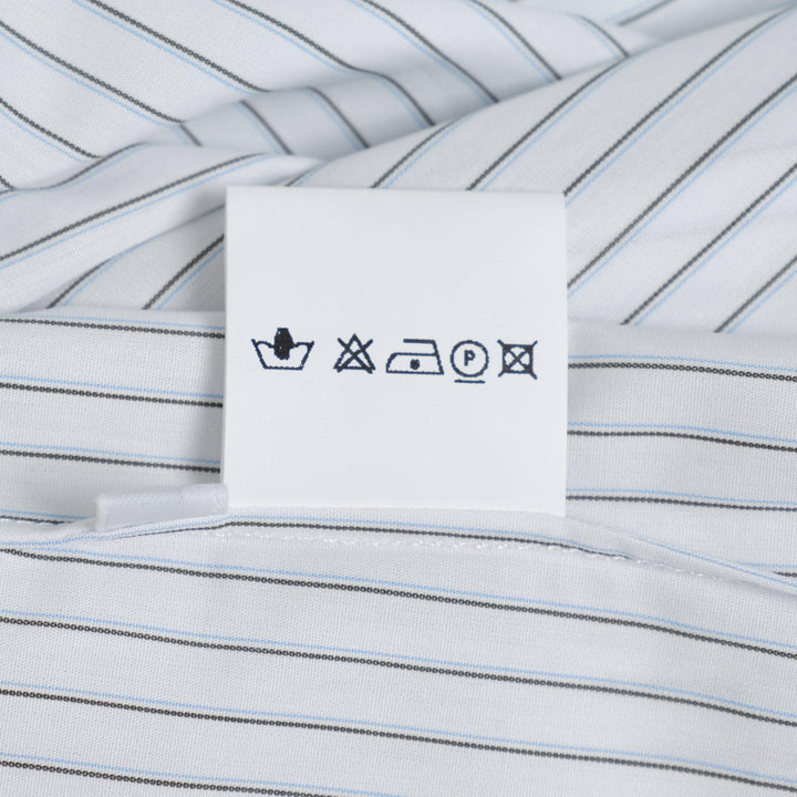 Club21 - SONIA CARRASCO - Cut Collar Shirt Pinstripe - BLOUSES - White