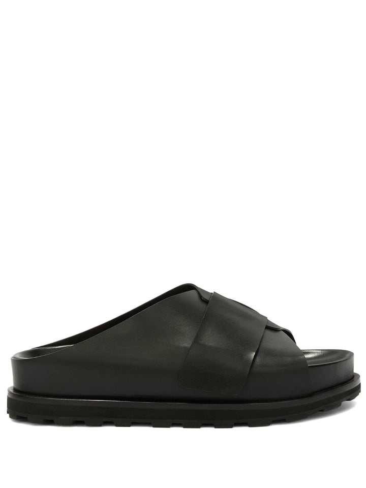 Sandal