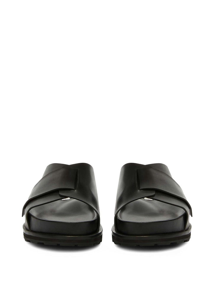 Sandal