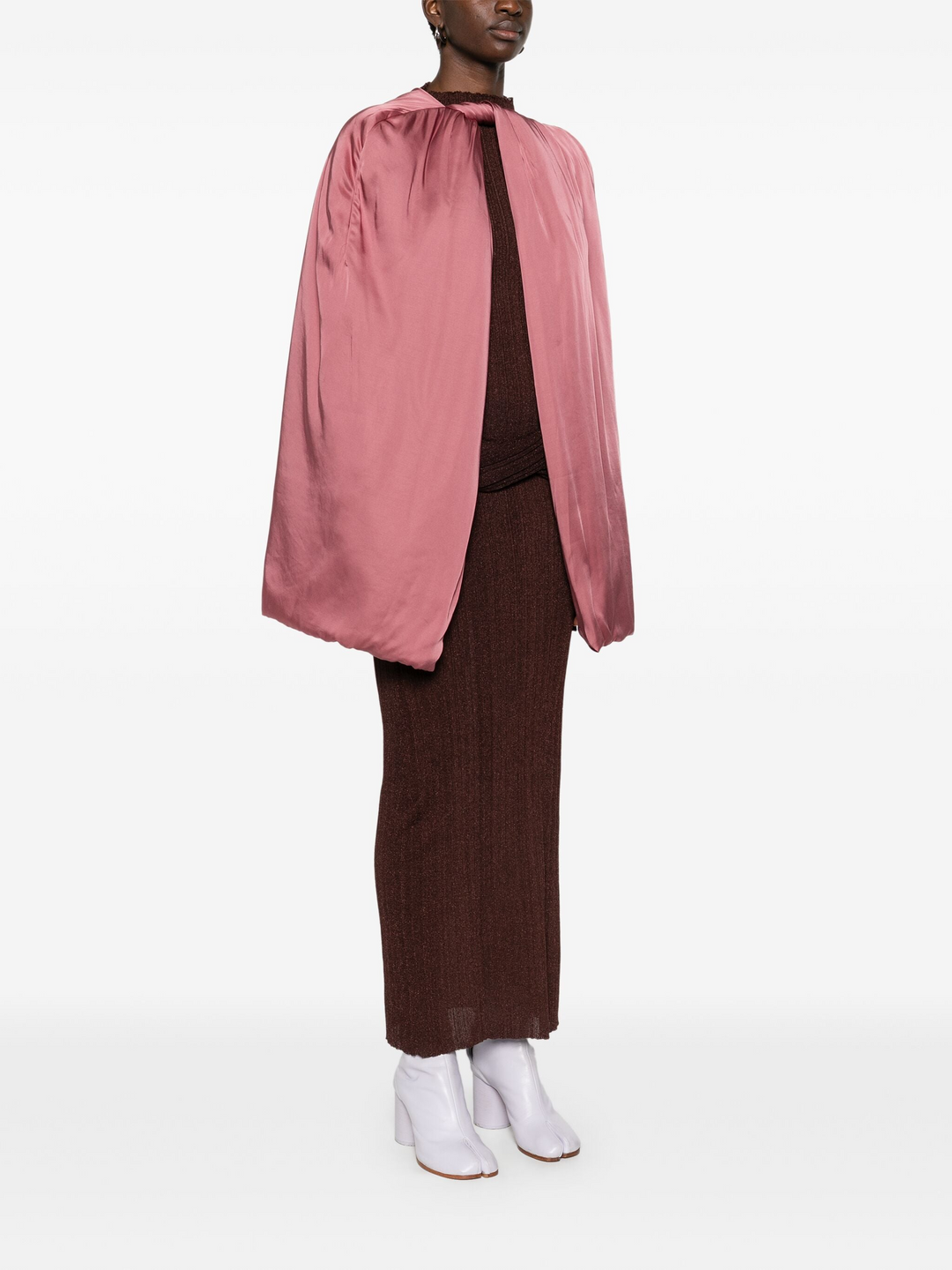 Short Masto Cape