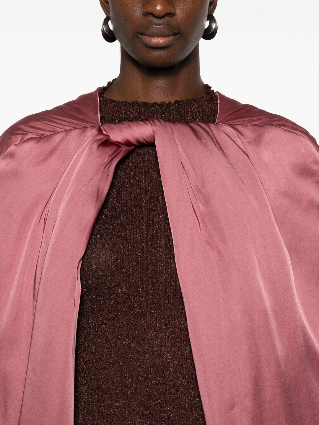 Short Masto Cape