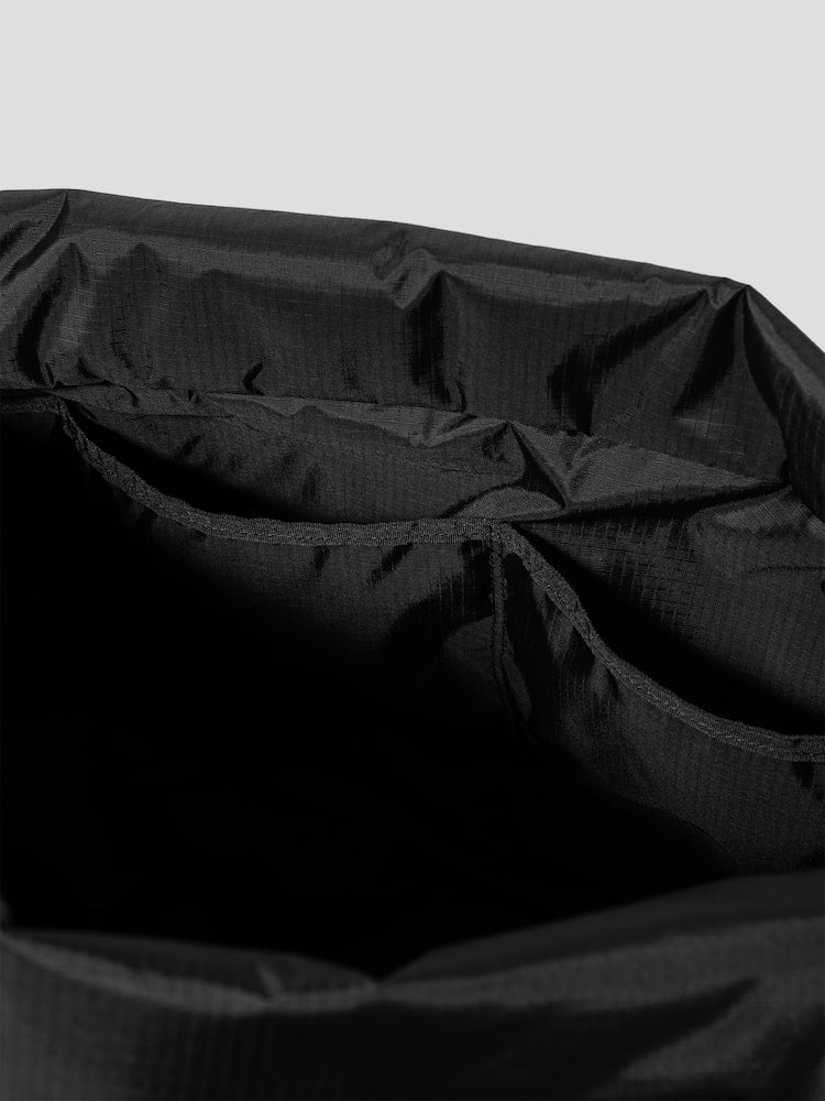 Nyon Big Shoulder Bag