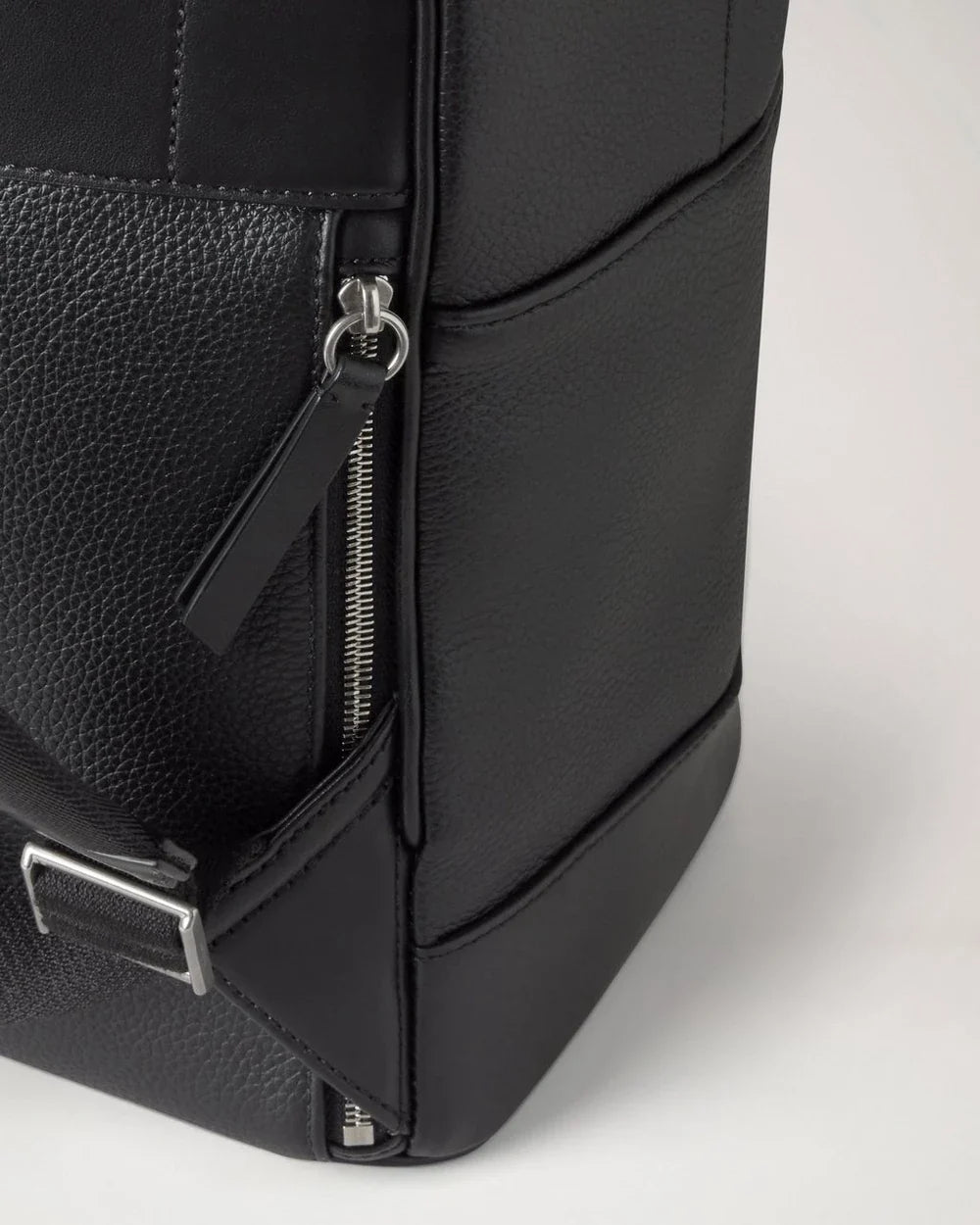 Heritage Zipped Backpack Small Classic Grain