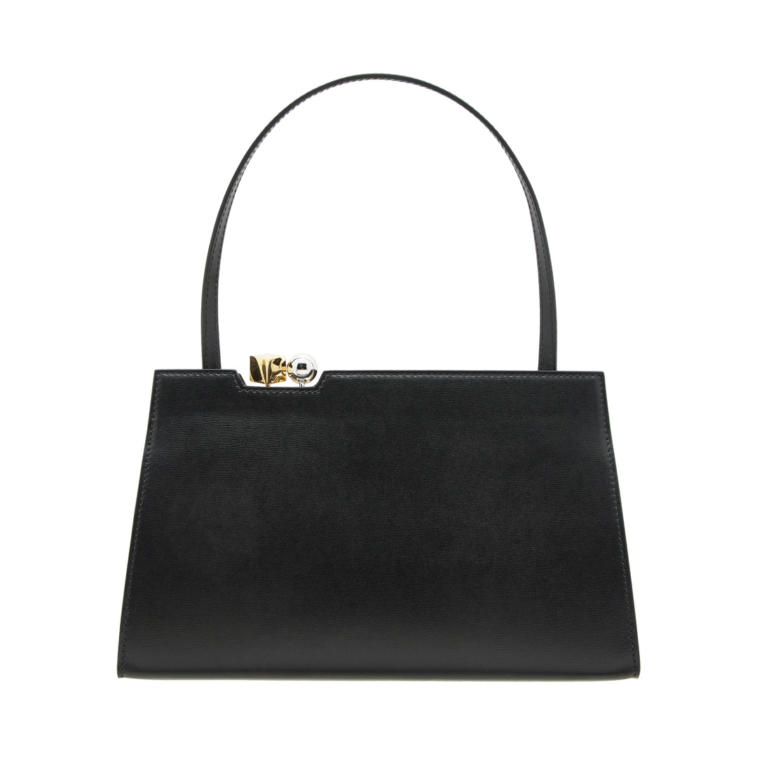 JACQUEMUS Le Salon – Available at Club 21, Official Retailer in Singapore, Malaysia & Thailand with Global Shipping Online