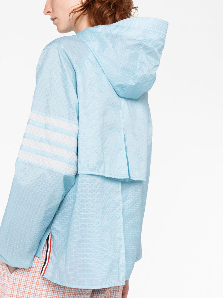 Swing Anorak With Seamed 4 Bar