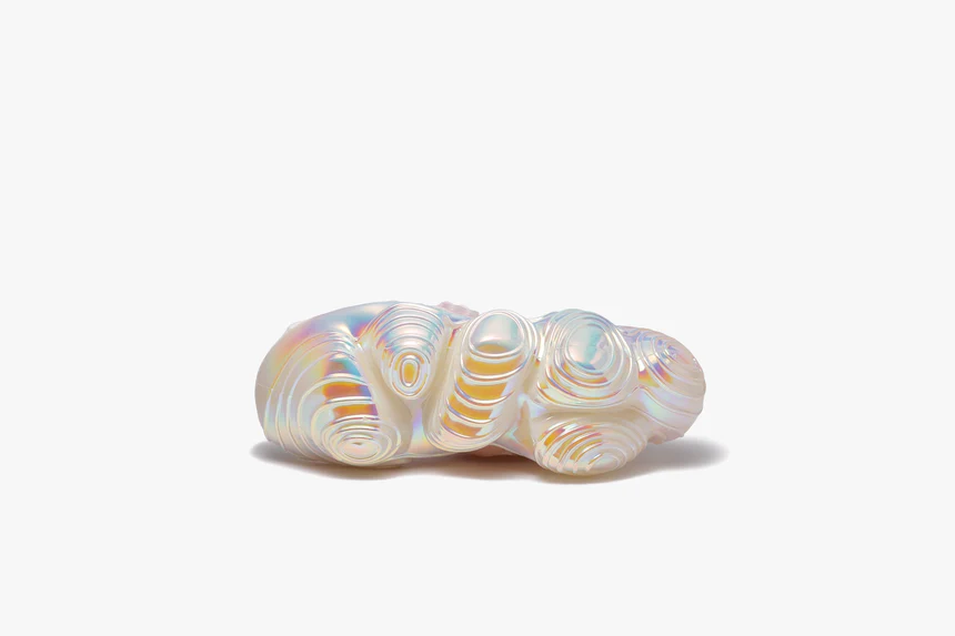 Oyster Twist Rainbow Sneakers