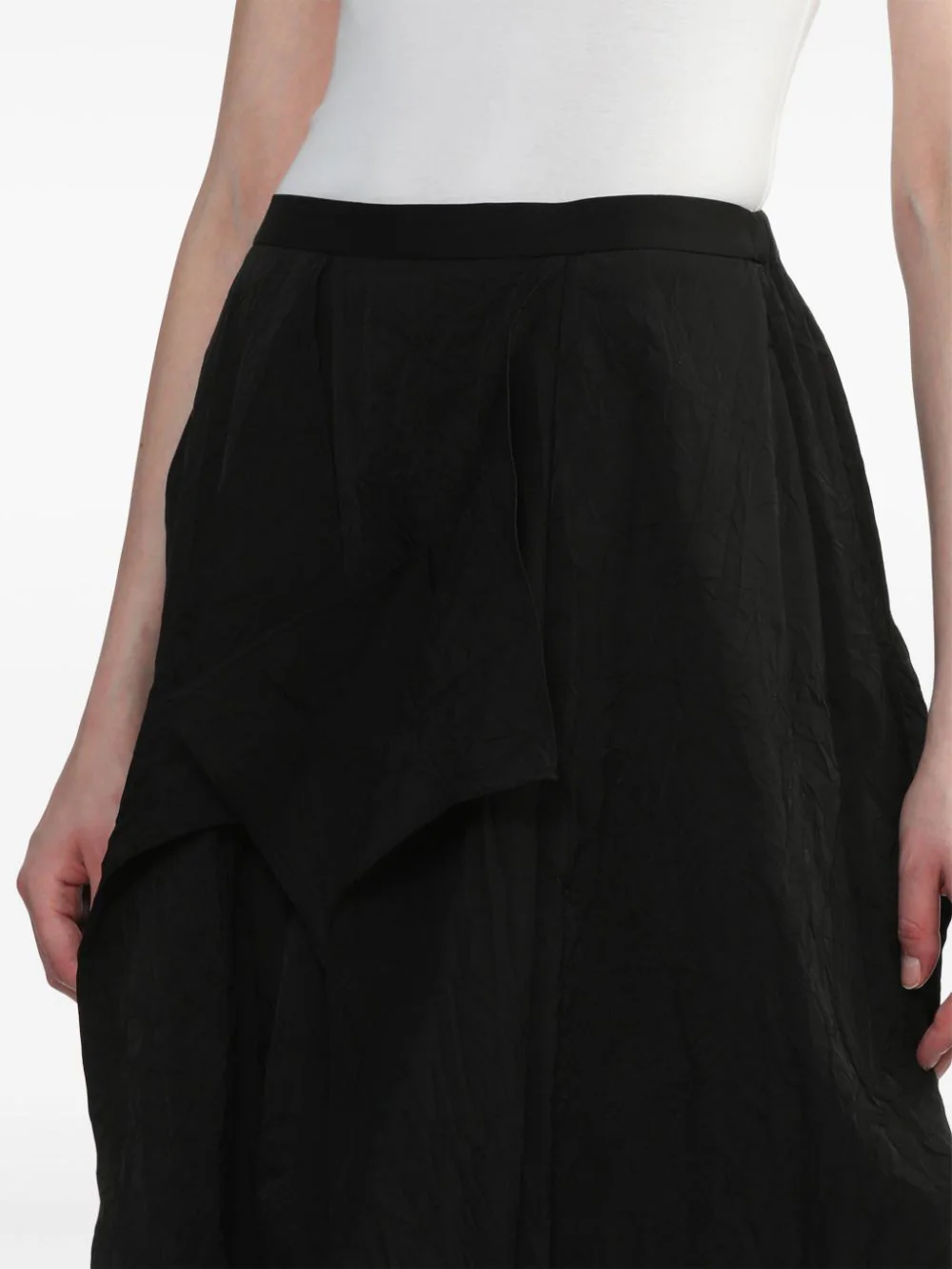 Curved Parts Skirt