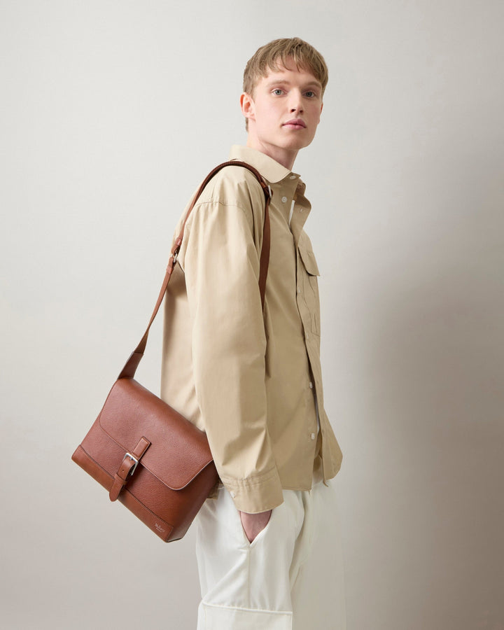 Small Chiltern Crossbody Messenger Oak Nvt