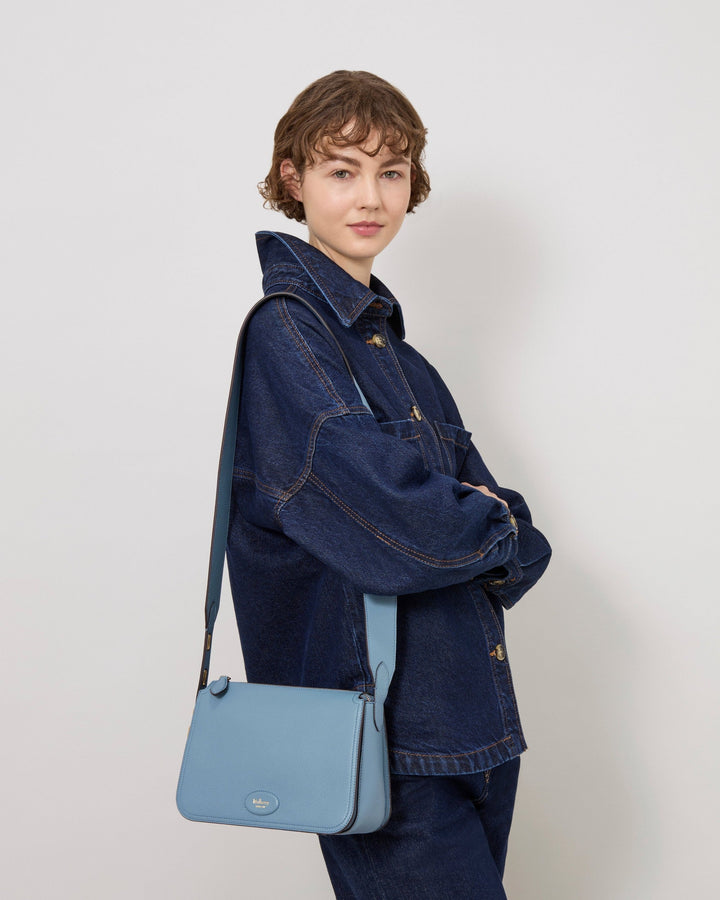 Billie Brighton Blue Small Classic Grain