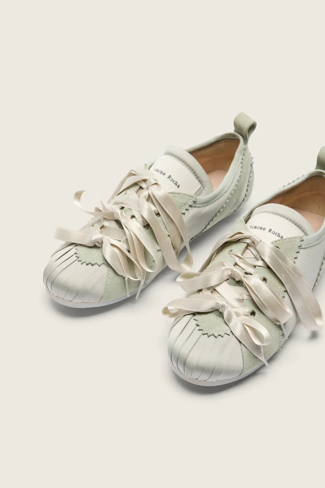 Ballerina Grip Trainer Satin