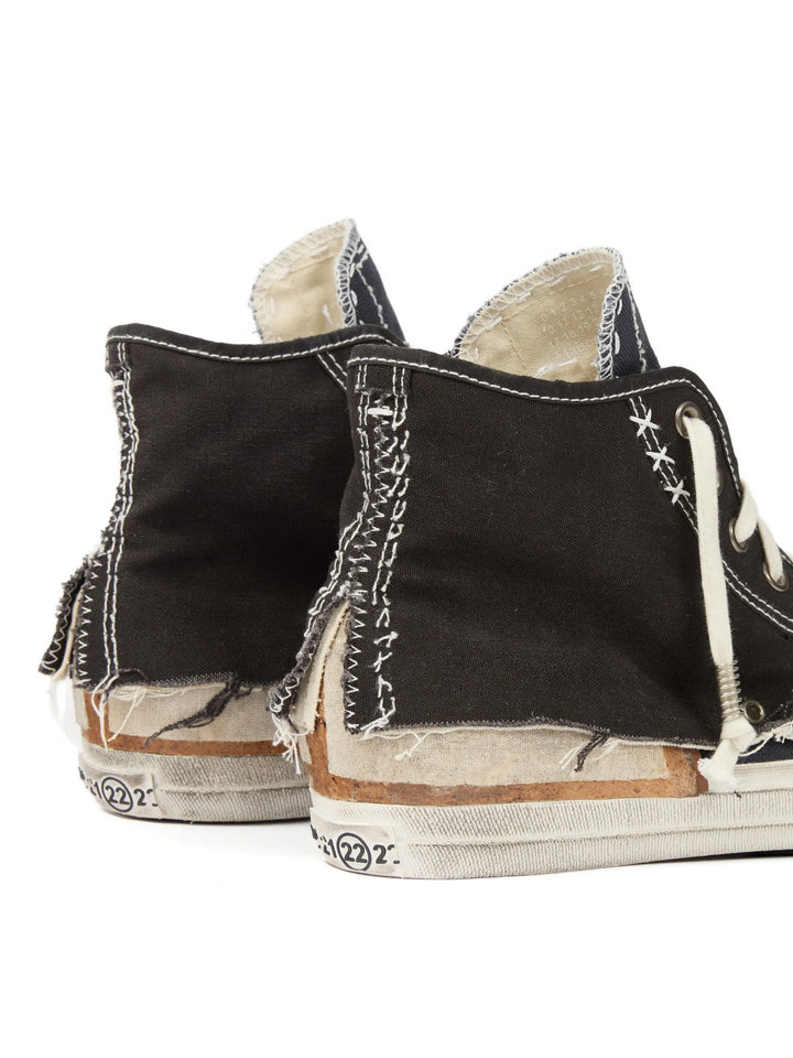 Love To Death Sneakers Canvas