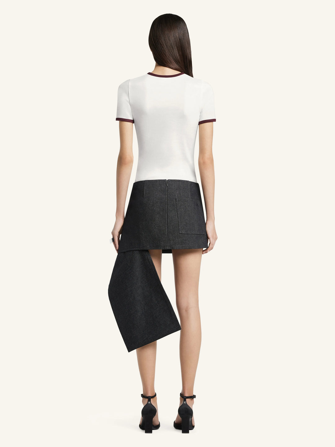 Signature Contrast T-Shirt
