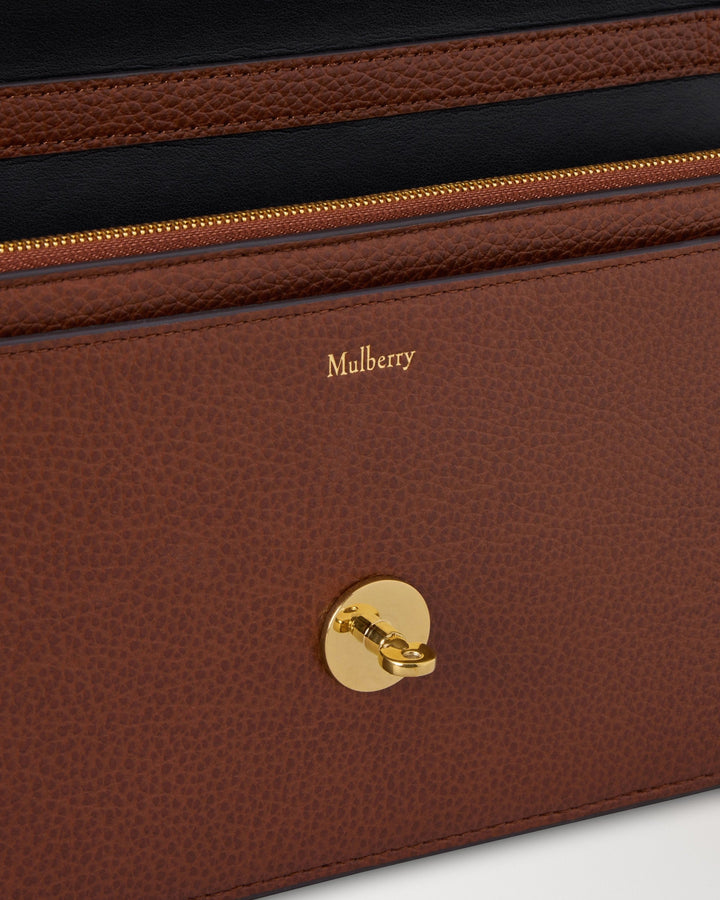 Darley Clutch Oak Two-Tone Small Classic Grain