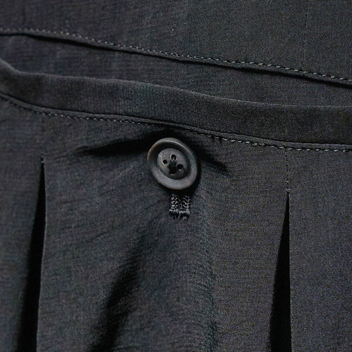 8 Tucks Pants
