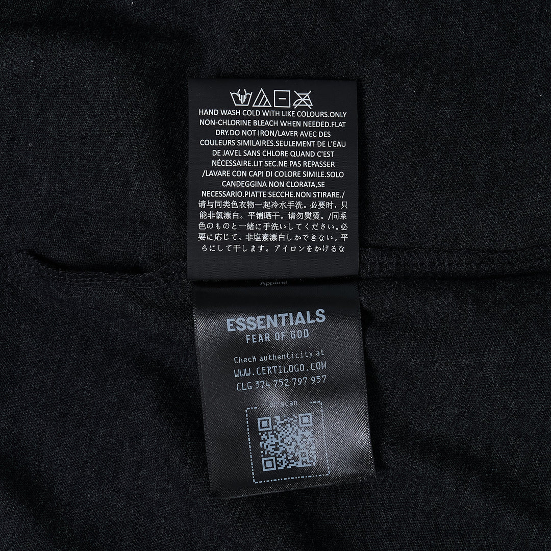Essential Tee
