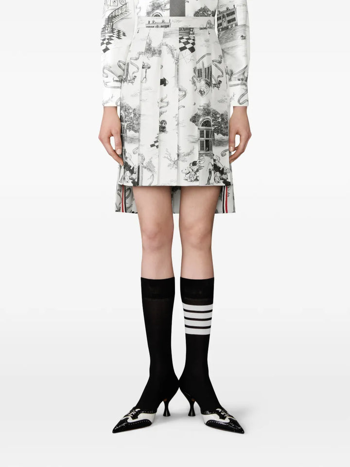Classic Bermuda Length Pleat Skirt