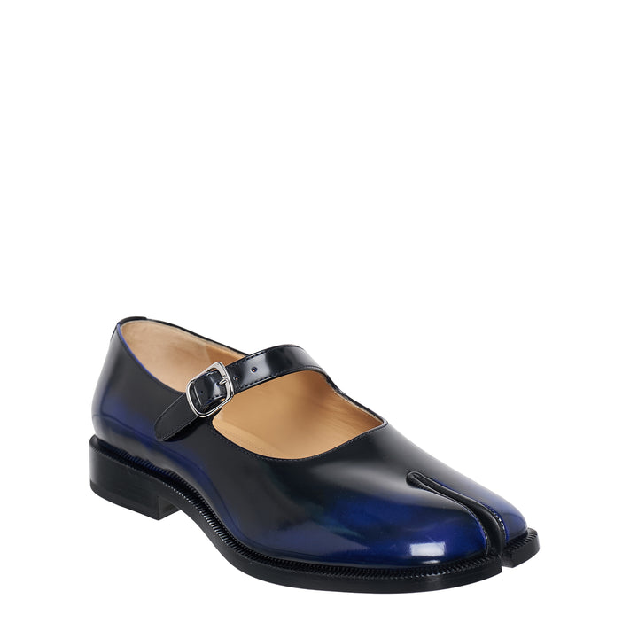 Maison Margiela Tabi Mary Jane Flat Shoes – Available at Club 21, Official Retailer in Singapore, Malaysia & Thailand with Global Shipping Online