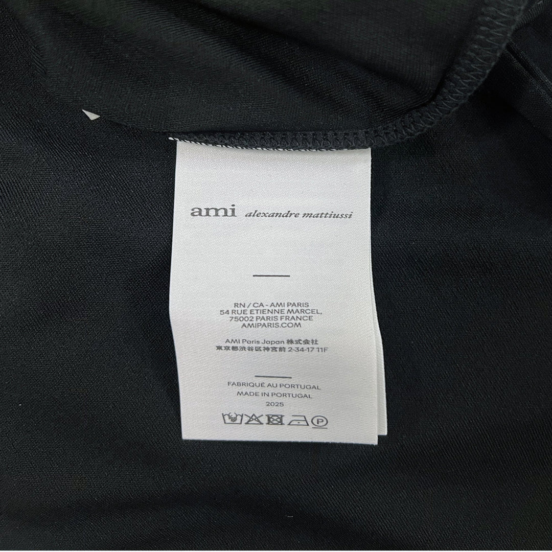 Sleeveless Lavalliere Top