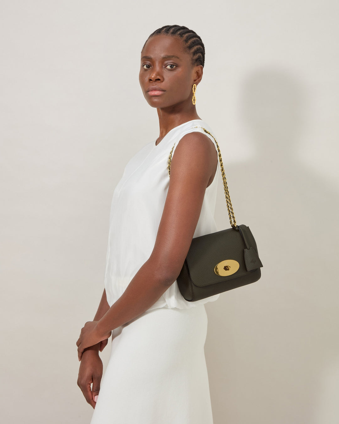 Mulberry Lily Heavy Grain Small Shoulder Bag – Available at Club 21, Official Retailer in Singapore, Malaysia & Thailand with Global Shipping Online