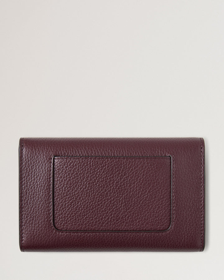 Mulberry Medium Darley Wallet – Available at Club 21, Official Retailer in Singapore, Malaysia & Thailand with Global Shipping Online