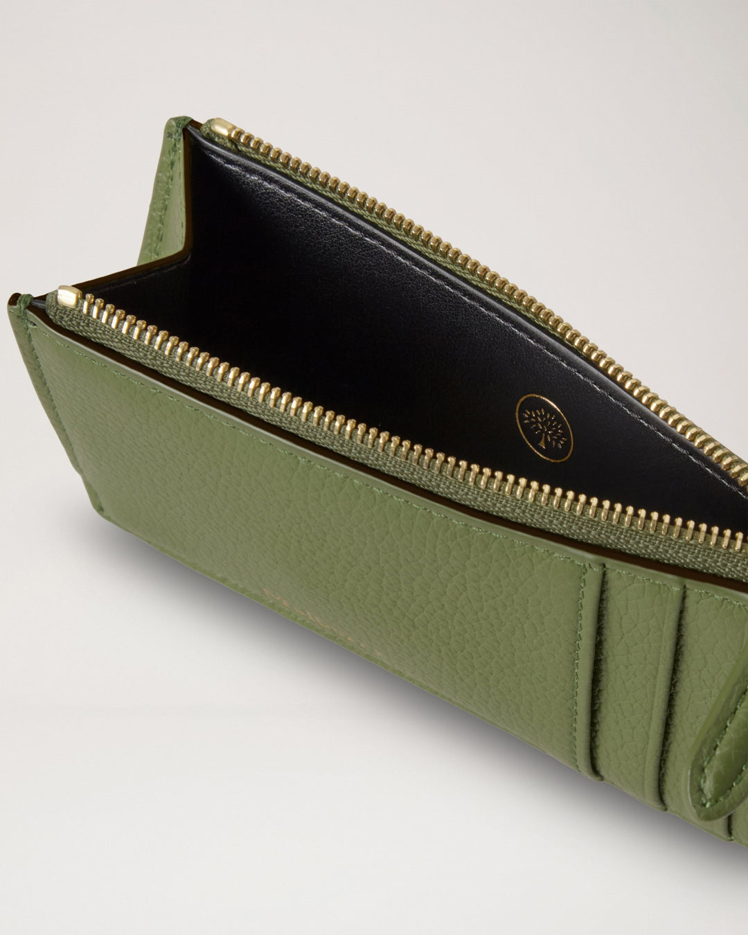 Mulberry Continental Zipped Long Card Holder – Available at Club 21, Official Retailer in Singapore, Malaysia & Thailand with Global Shipping Online