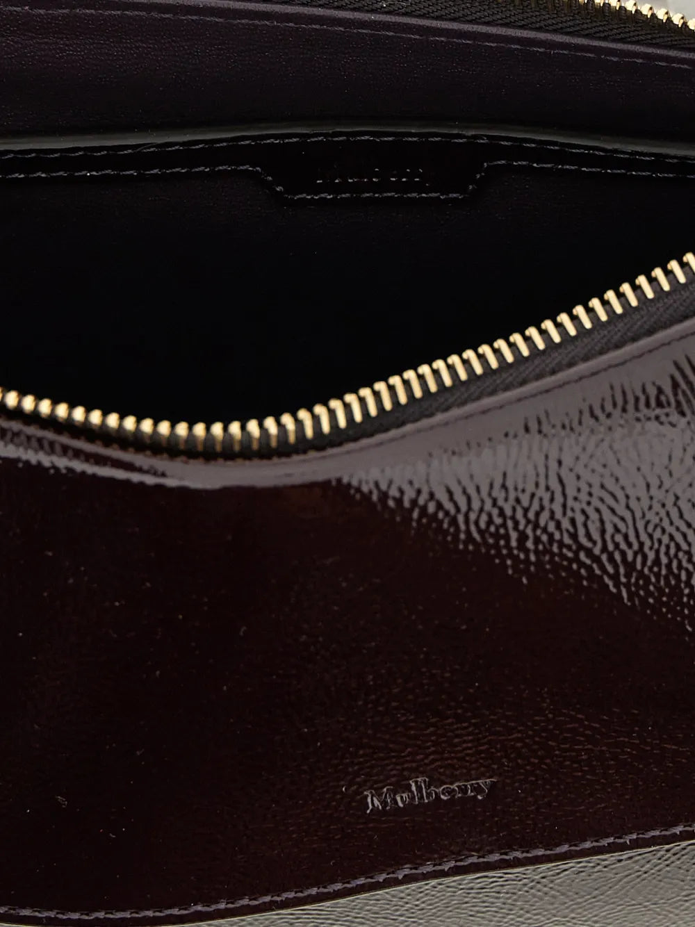 Clovelly Shoulder Patent