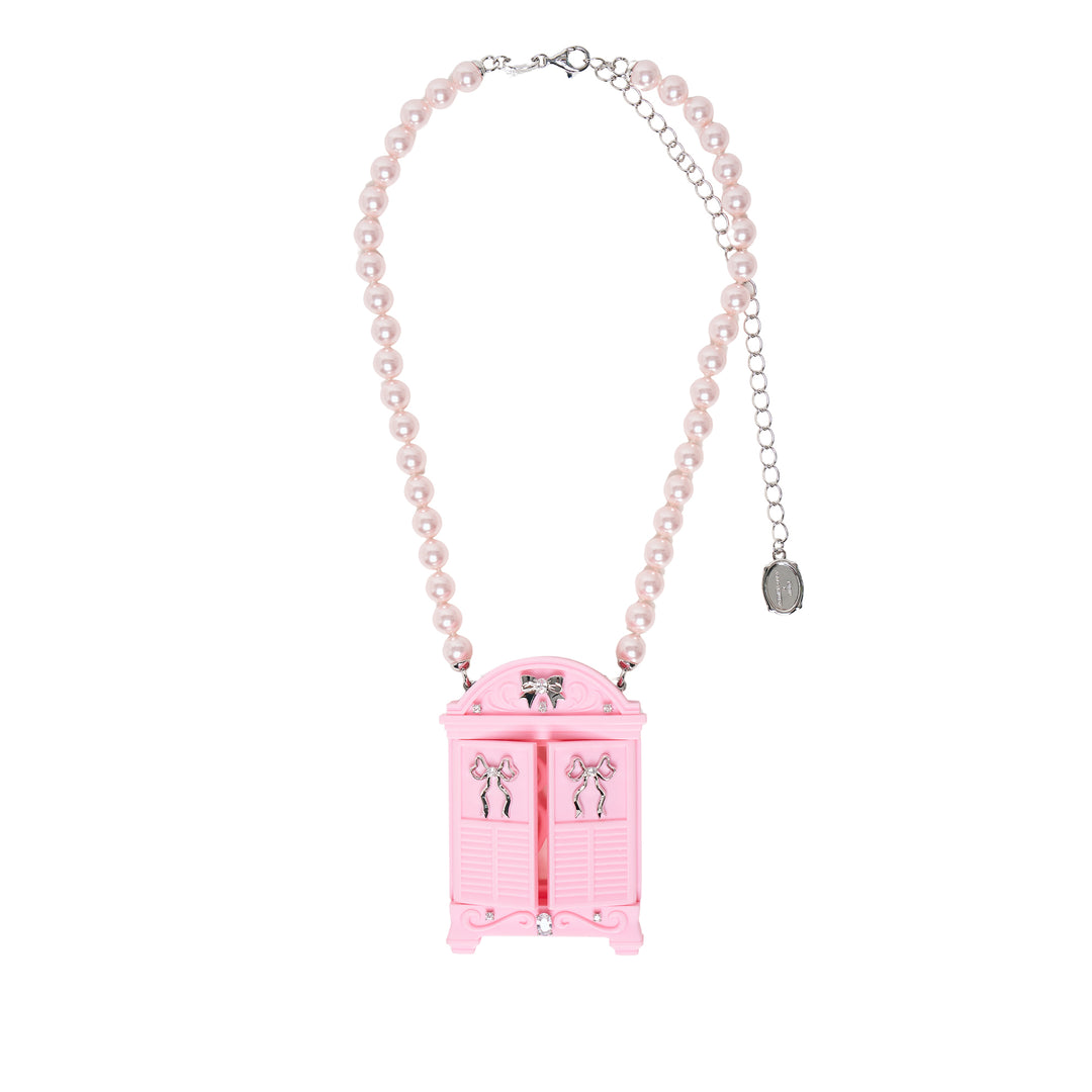 Ashley Williams Window Photo Frame Necklace – Available at Club 21, Official Retailer in Singapore, Malaysia & Thailand with Global Shipping Online