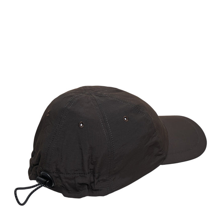 Jacquemus La Casquette Baluchon dark baseball cap with white script logo embroidery on the front panel, front view - view 2