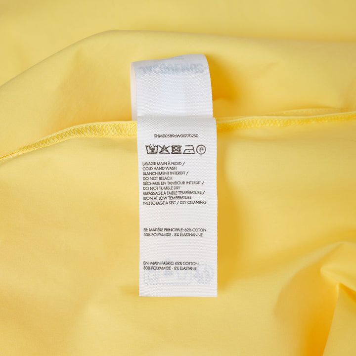 JACQUEMUS La Chemise Atelier Manches Courtes– Available at Club 21, Official Retailer in Singapore, Malaysia & Thailand with Global Shipping Online