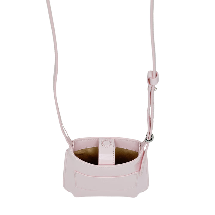 JACQUEMUS Le Porte Telephone Bisou – Available at Club 21, Official Retailer in Singapore, Malaysia & Thailand with Global Shipping Online