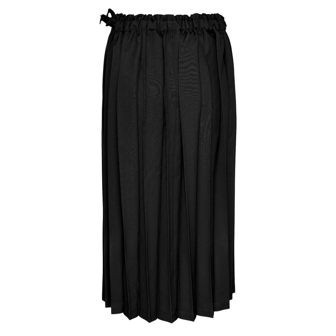 Cross Pleats