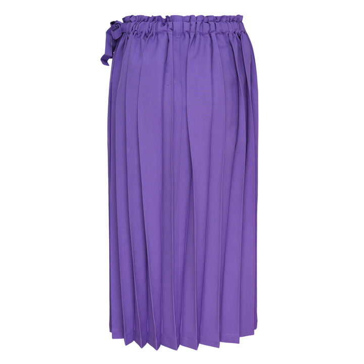 Cross Pleats