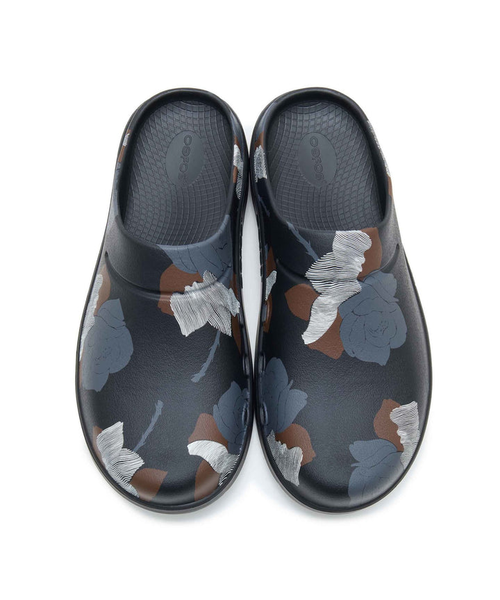 UNDERCOVER x OOFOS Printed Slip On Clogs – Available at Club 21, Official Retailer in Singapore, Malaysia & Thailand with Global Shipping Online