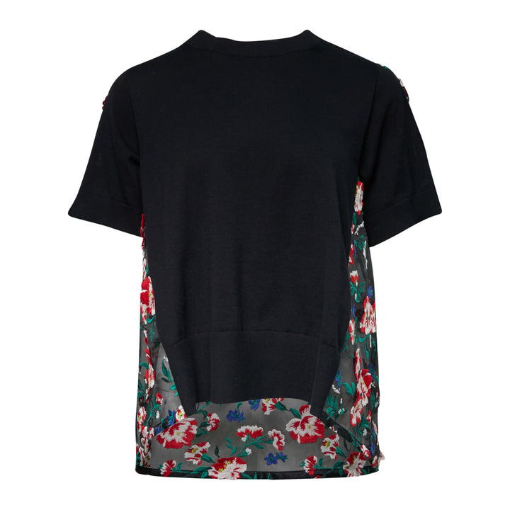 sacai Floral Embroidery Pullover – Available at Club 21, Official Retailer in Singapore, Malaysia & Thailand with Global Shipping Online