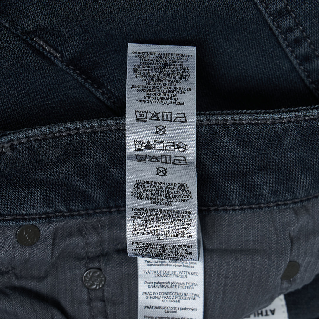 Athletic Jeans