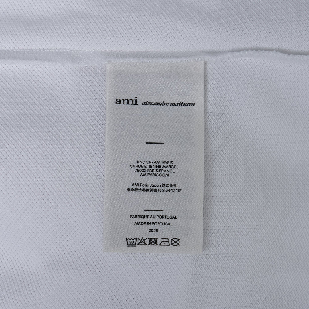 Contrasted AMI De Coeur Polo