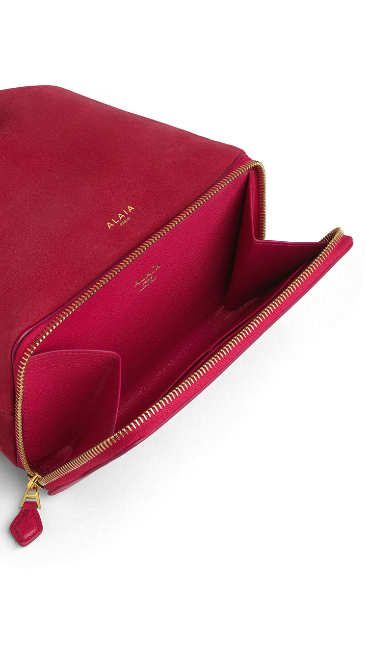 Squared Bucket Goatskin