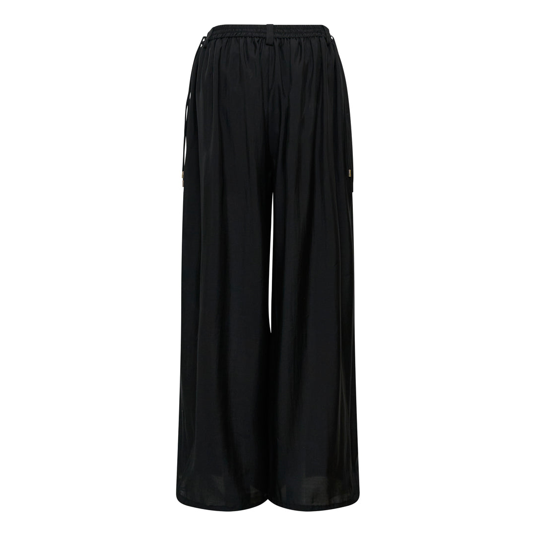 YCH Elastic Waist Loose Pants – Available at Club 21, Official Retailer in Singapore, Malaysia & Thailand with Global Shipping Online