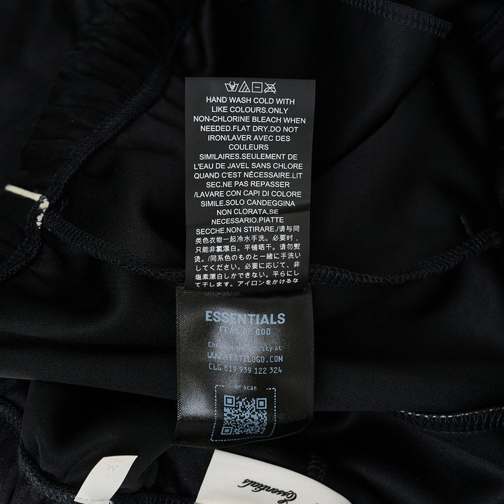 Signature Relaxed Shorts