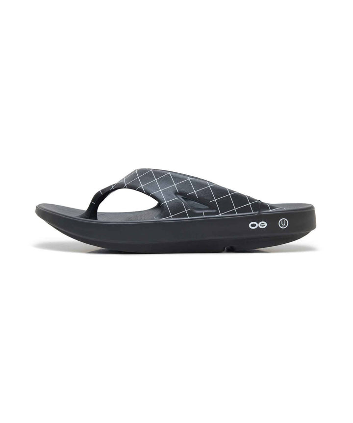 UNDERCOVER OOFOS x UC Women Flip Flops – Available at Club 21, Official Retailer in Singapore, Malaysia & Thailand with Global Shipping Online