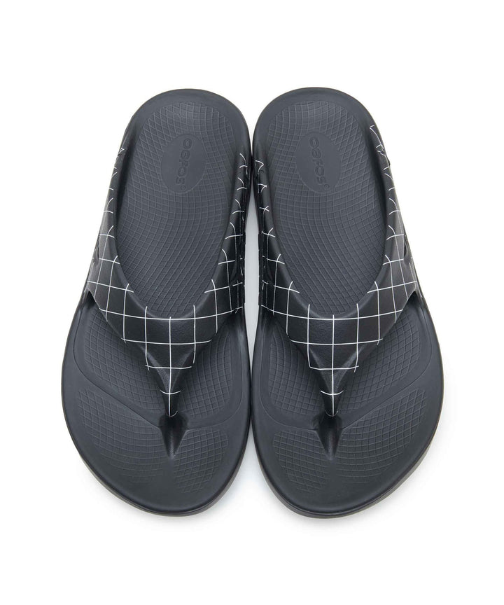UNDERCOVER OOFOS x UC Women Flip Flops – Available at Club 21, Official Retailer in Singapore, Malaysia & Thailand with Global Shipping Online
