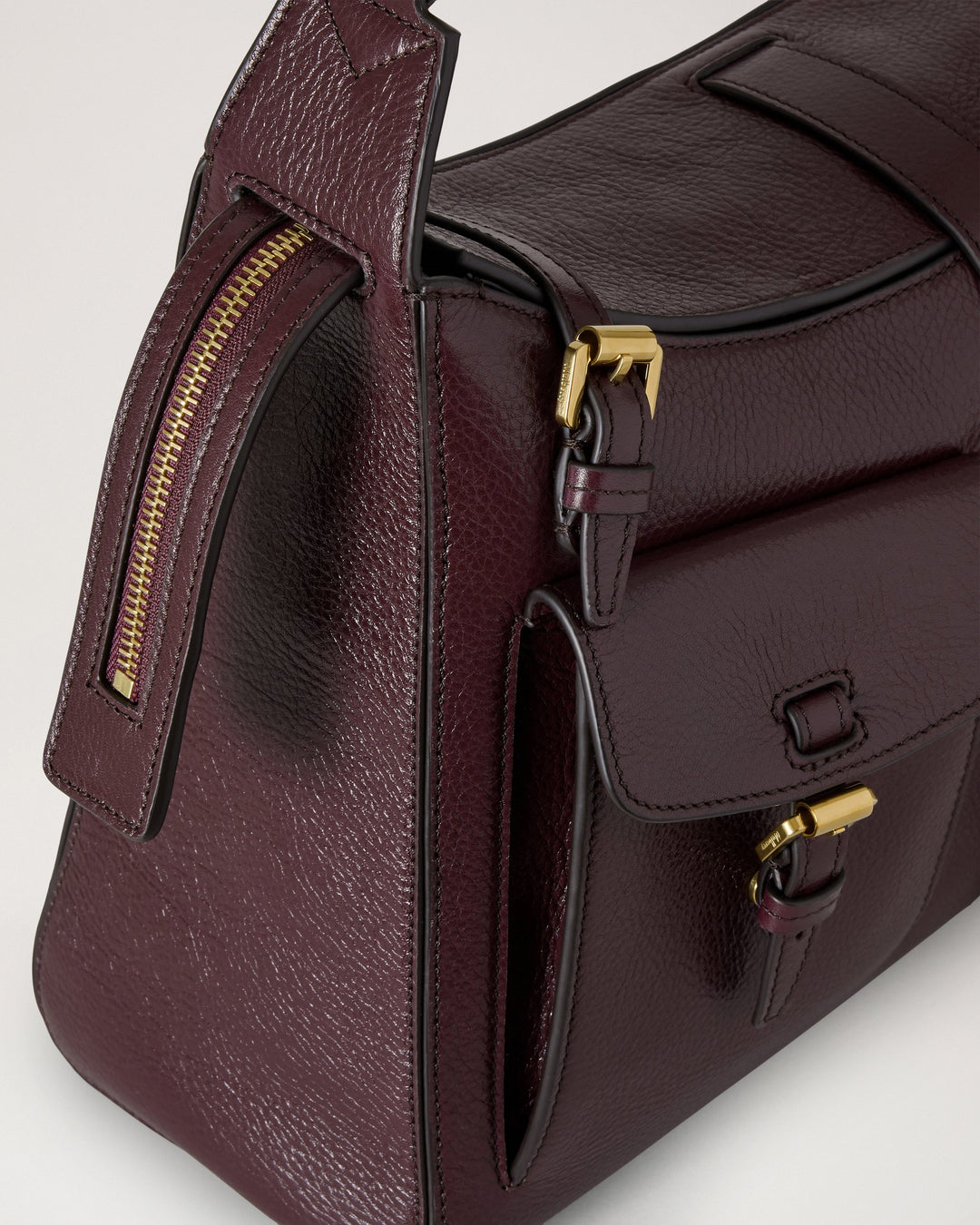 Mulberry Roxanne Shoulder High Shine Bag – Available at Club 21, Official Retailer in Singapore, Malaysia & Thailand with Global Shipping Online