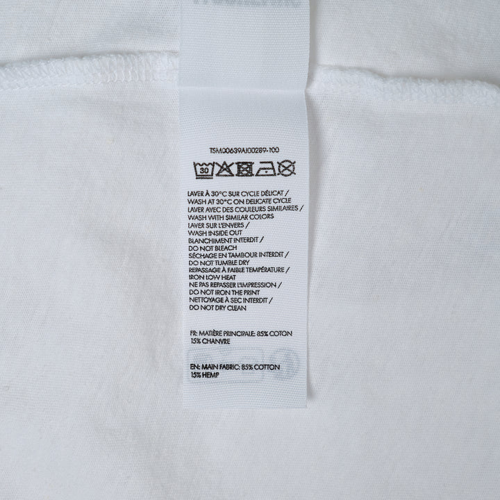 Jacquemus T-Shirt – Available at Club 21, Official Retailer in Singapore, Malaysia & Thailand with Global Shipping Online