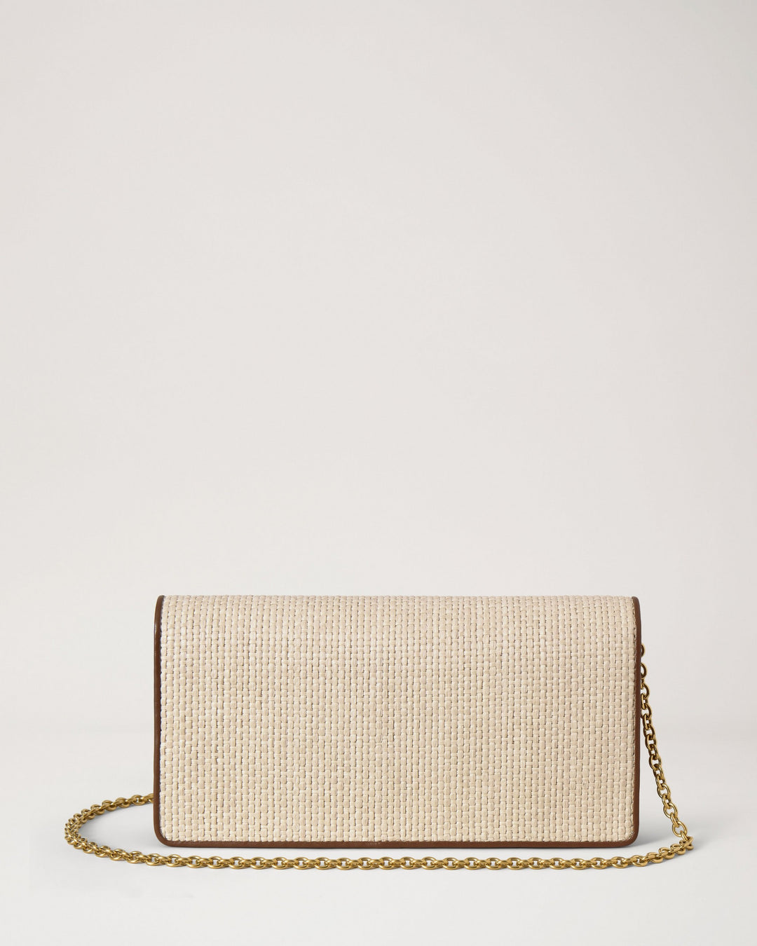Mulberry Darley Clutch in natural raffia weave with tan leather trim, gold-tone oval postman's lock closure and detachable gold chain strap