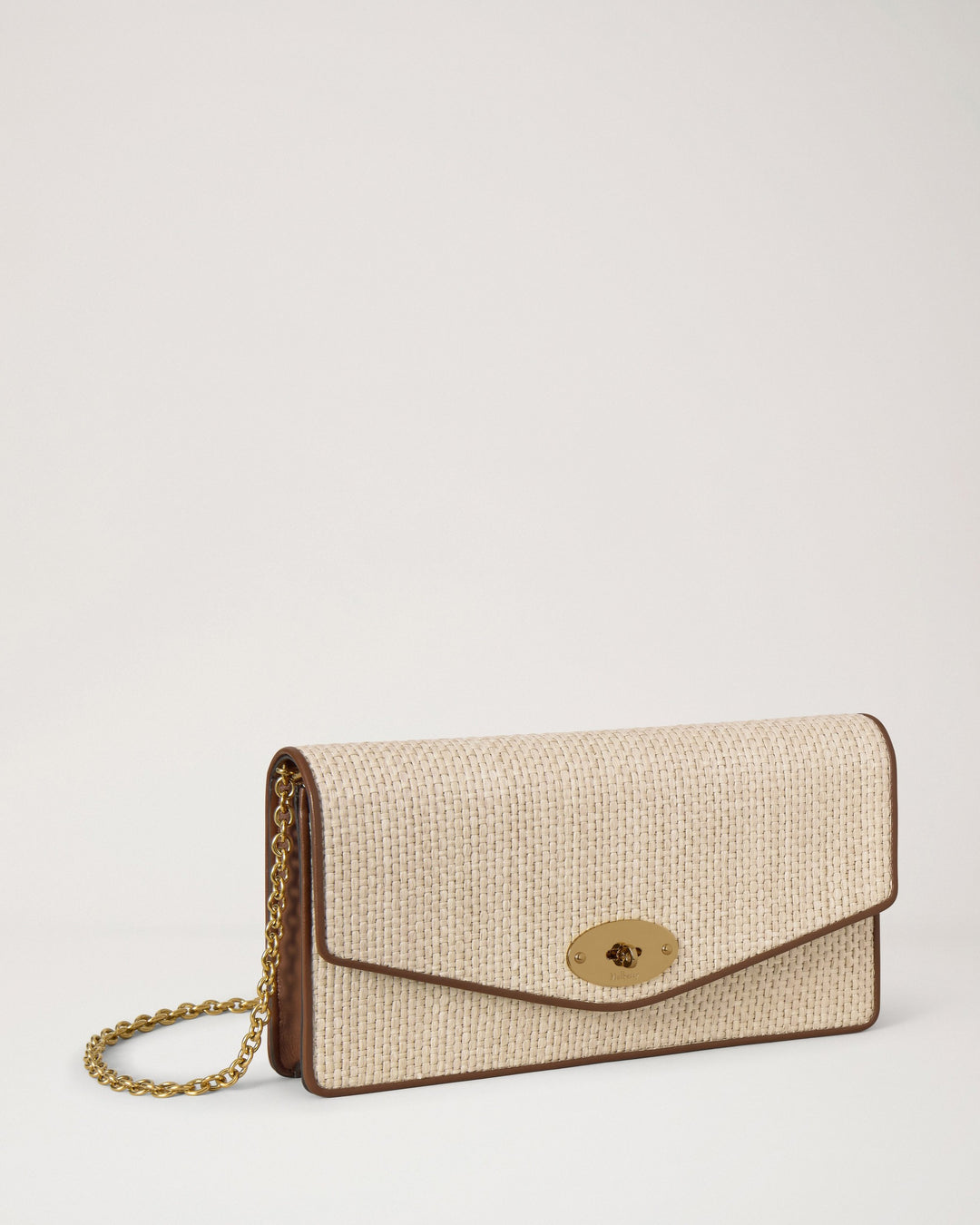 Mulberry Darley Clutch in natural raffia weave with tan leather trim, gold-tone oval postman's lock closure and detachable gold chain strap