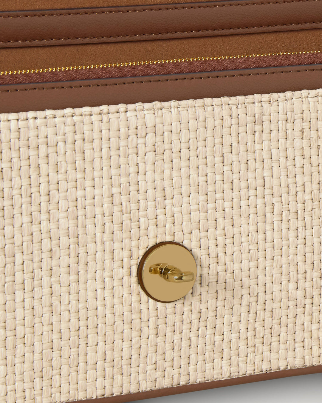 Mulberry Darley Clutch in natural raffia weave with tan leather trim, gold-tone oval postman's lock closure and detachable gold chain strap