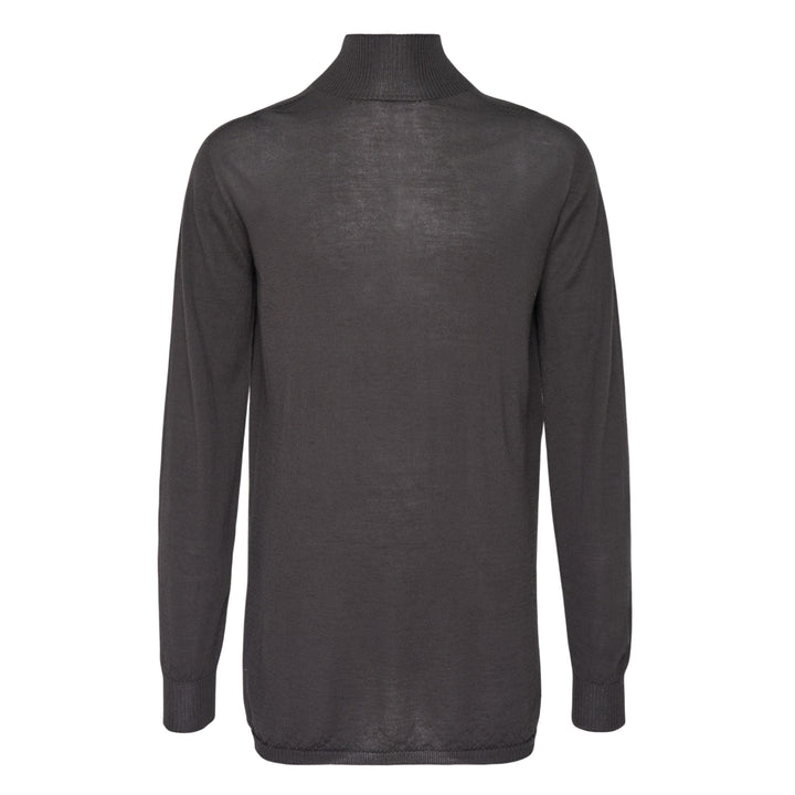 Oversized Lightweight Turtleneck Sweater