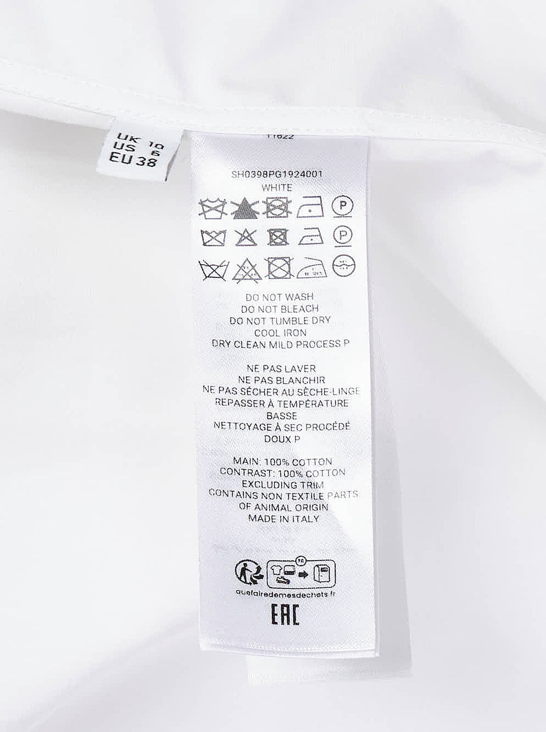 JW Anderson white cotton poplin bib shirt with mandarin collar, button front, short cuffed sleeves and a high-low tailcoat hem - view 3